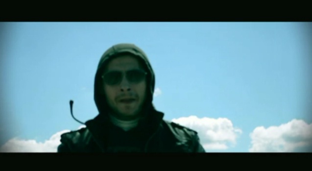CAPONE SI ECSPER -FARA ECOU (FEAT JOHN DIAMOND)